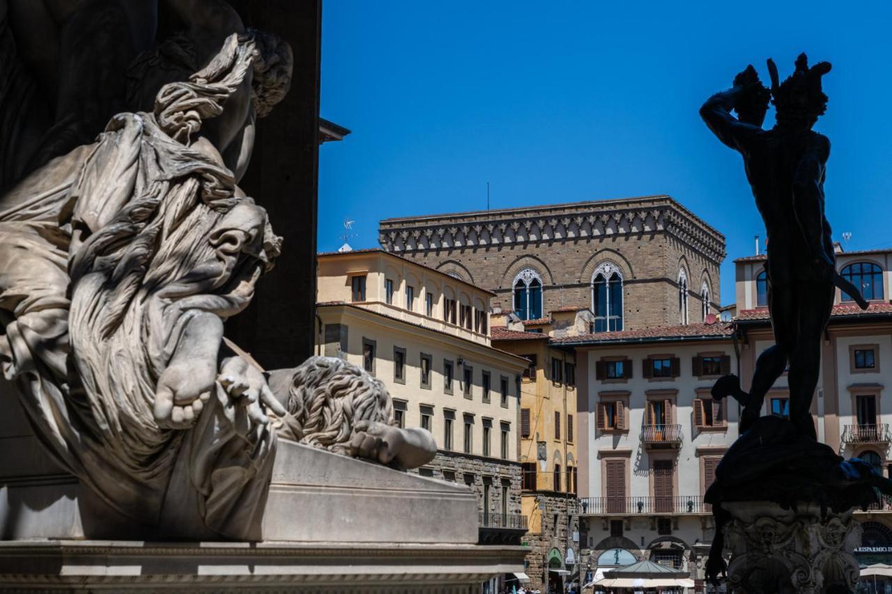 - Palazzo Signoria Luxury Apartment Florence